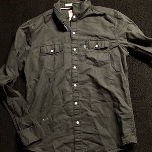Levi’s button down shirt